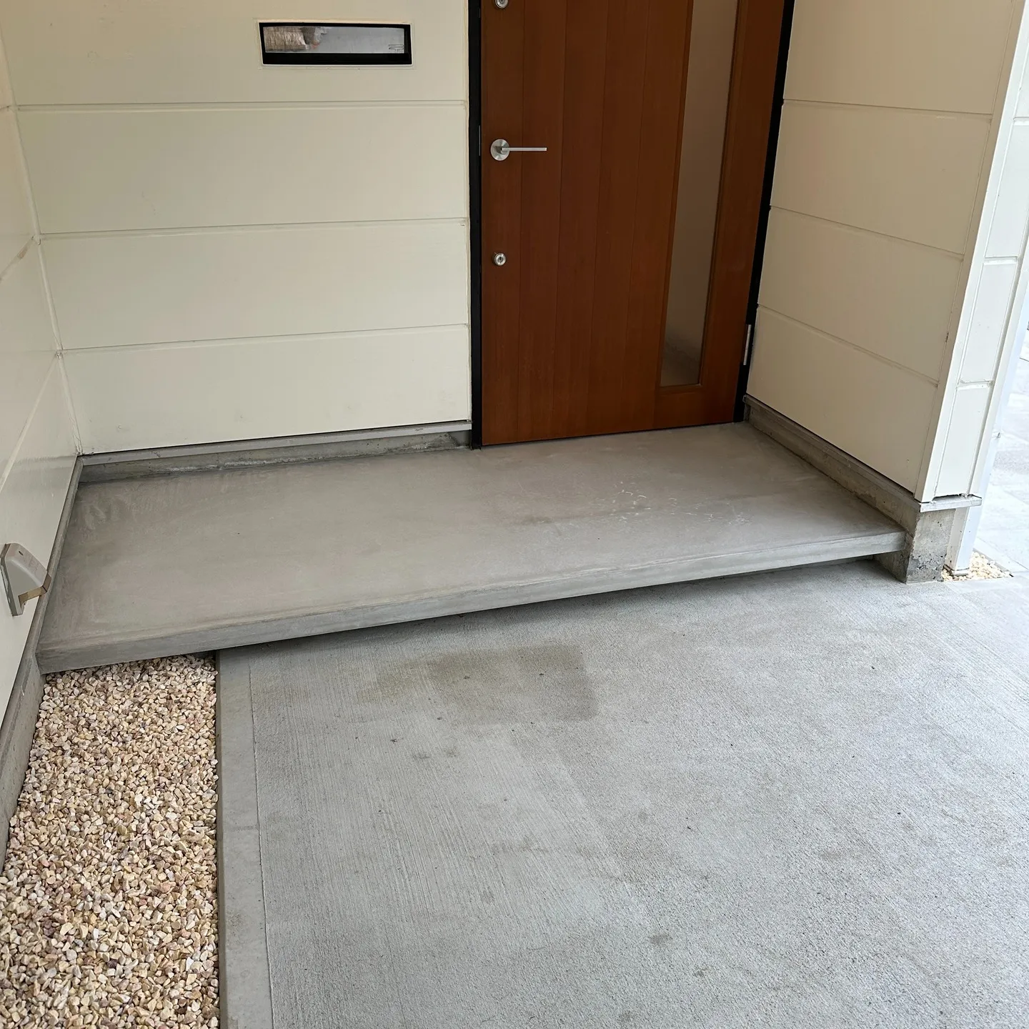 外構リフォーム工事が完了しました❗😊