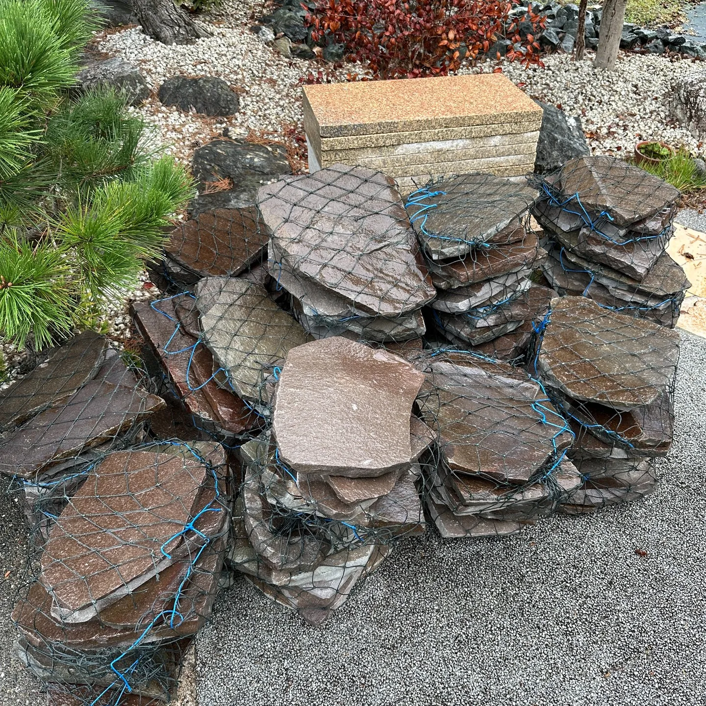 浜松三ケ日サウナ棟or露天風呂の材料が入ってきました👍😊