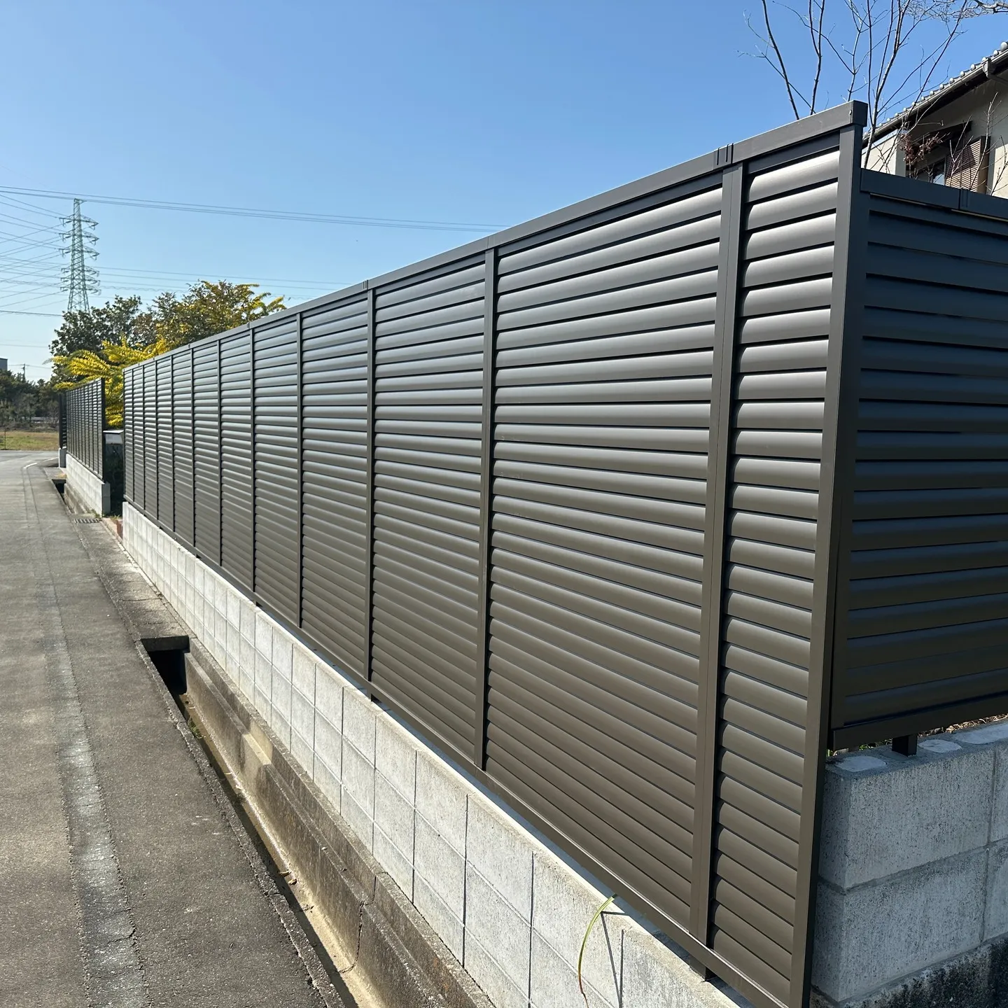 目隠しフェンス施工例